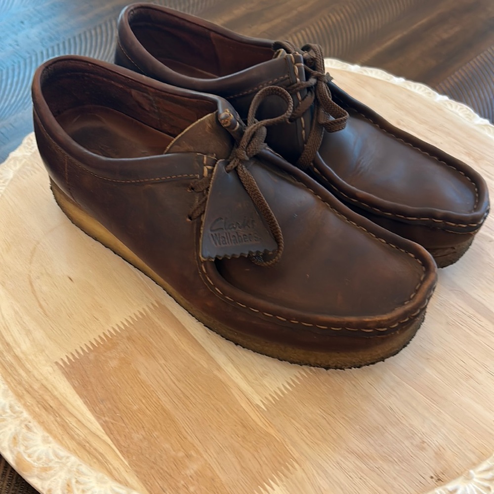 Clark Wallabee size 9